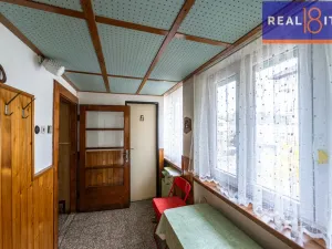 Prodej rodinného domu, Praha, V údolí, 264 m2