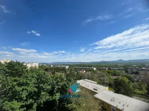 Prodej bytu 1+1, Krupka, Karla Čapka, 36 m2