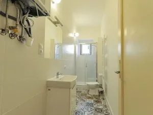 Pronájem bytu 2+kk, Praha - Karlín, Pernerova, 44 m2