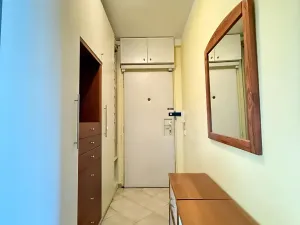 Prodej bytu 3+kk, Praha - Prosek, Veltruská, 57 m2