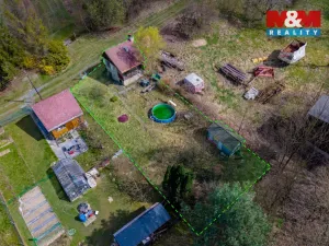 Prodej zahrady, Valašské Meziříčí - Bynina, 400 m2