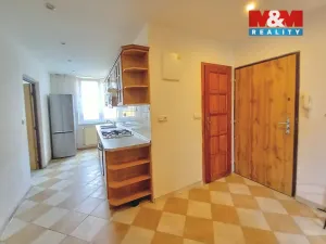 Prodej bytu 2+1, Bukovany, 48 m2