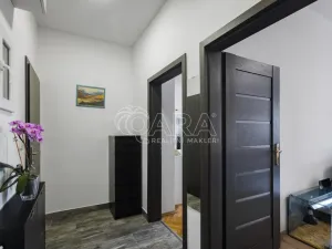 Pronájem bytu 2+kk, Praha - Michle, U plynárny, 54 m2