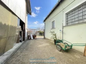 Pronájem výrobních prostor, Petrovice, 360 m2