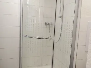 Pronájem bytu 1+kk, Praha - Kobylisy, Trousilova, 33 m2