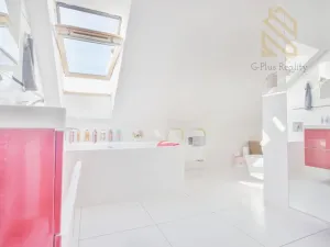 Prodej atypického bytu, Hrobčice - Razice, 244 m2