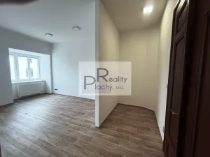 Pronájem bytu 3+kk, Znojmo, Divišovo náměstí, 81 m2
