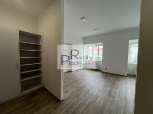 Pronájem bytu 3+kk, Znojmo, Divišovo náměstí, 81 m2