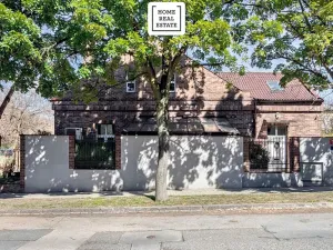 Prodej rodinného domu, Praha, 114 m2