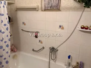 Prodej bytu 2+1, Praha - Libeň, V mezihoří, 69 m2