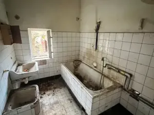 Prodej rodinného domu, Lázně Bělohrad, 140 m2