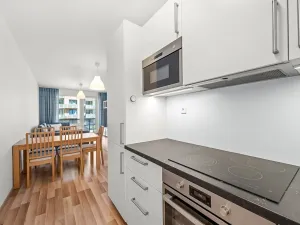 Pronájem bytu 2+kk, Praha - Strašnice, Zvěřinova, 72 m2