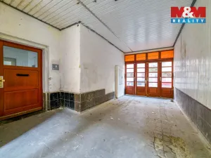 Prodej bytu 3+1, Cheb, Valdštejnova, 86 m2