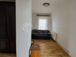 Pronájem rodinného domu, Praha - Horní Počernice, Lukavecká, 140 m2