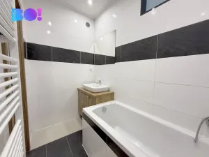 Prodej bytu 2+1, Třinec, Máchova, 52 m2