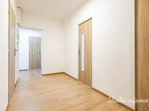 Pronájem bytu 3+1, Praha - Michle, Při trati, 75 m2