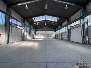 Pronájem výrobních prostor, Habrůvka, 760 m2