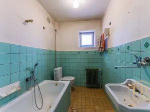 Prodej rodinného domu, Slatina, 213 m2