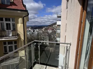 Prodej bytu 2+kk, Karlovy Vary, Libušina, 72 m2
