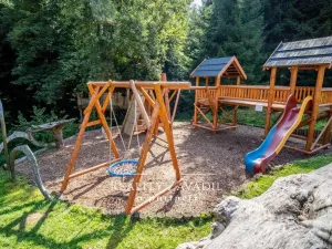 Prodej apartmánu, Klokočov, Slovensko, 866 m2