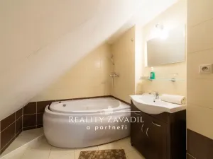 Prodej apartmánu, Klokočov, Slovensko, 866 m2