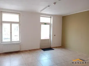 Pronájem kanceláře, Prostějov, nám. Svat. Čecha, 27 m2