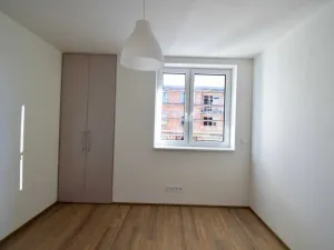 Pronájem bytu 2+kk, Brno, Wágnerova, 58 m2