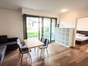 Pronájem bytu 2+kk, Praha - Libeň, Menclova, 53 m2