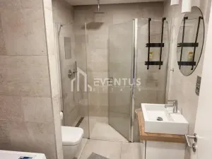 Pronájem bytu 2+kk, Praha - Libeň, Menclova, 53 m2