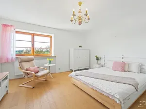 Prodej rodinného domu, Slapy, 309 m2