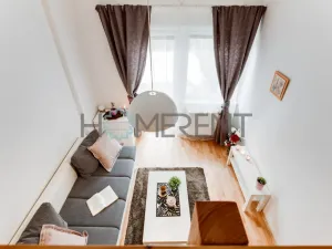 Pronájem bytu 1+kk, Praha - Letňany, Malkovského, 28 m2