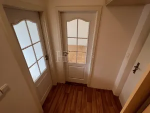 Pronájem bytu 1+1, Praha - Záběhlice, Práčská, 38 m2