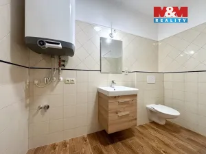 Pronájem bytu 3+kk, Bzenec, náměstí Svobody, 59 m2