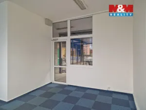 Pronájem obchodního prostoru, Ostrava, Dr. Martínka, 27 m2