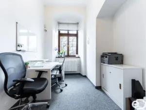 Pronájem kanceláře, Kolín, Karlovo náměstí, 193 m2