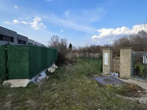 Dražba komerčního pozemku, Praha - Ďáblice, Červenomlýnská, 3900 m2