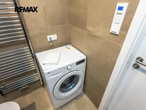 Pronájem bytu 2+kk, Praha - Nusle, Vrtbova, 42 m2