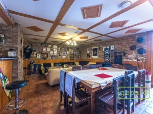 Prodej restaurace, Středokluky, Školská, 568 m2