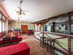 Prodej restaurace, Středokluky, Školská, 568 m2