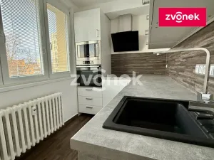 Prodej bytu 3+1, Zlín - Malenovice, třída Svobody, 68 m2