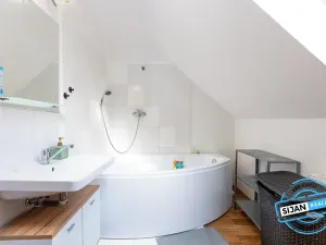 Prodej rodinného domu, Opava, Slezská, 275 m2