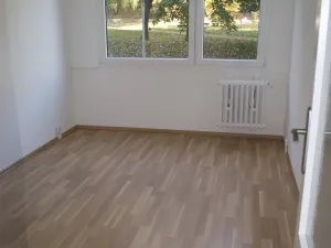 Pronájem bytu 3+1, Praha - Kobylisy, Třeboradická, 67 m2