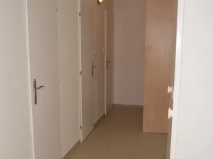 Pronájem bytu 3+1, Praha - Kobylisy, Třeboradická, 67 m2