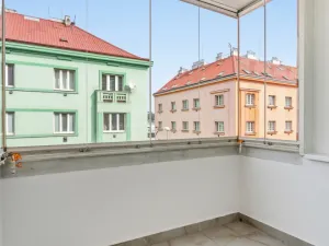 Prodej bytu 3+kk, Praha - Vysočany, Novovysočanská, 73 m2