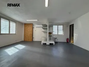 Pronájem skladu, Horní Bříza, Sídlištní, 145 m2