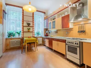 Prodej bytu 3+1, Karlovy Vary, I. P. Pavlova, 95 m2