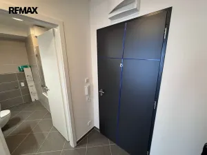 Pronájem bytu 2+kk, Praha - Dolní Měcholupy, Honzíkova, 44 m2