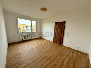 Pronájem bytu 1+1, Hradec Králové, Formánkova, 35 m2