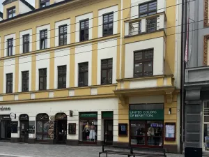 Pronájem obchodního prostoru, Pardubice - Zelené Předměstí, třída Míru, 20 m2