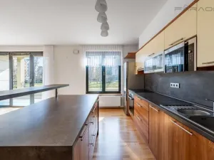 Pronájem bytu 3+kk, Praha - Břevnov, Radimova, 118 m2